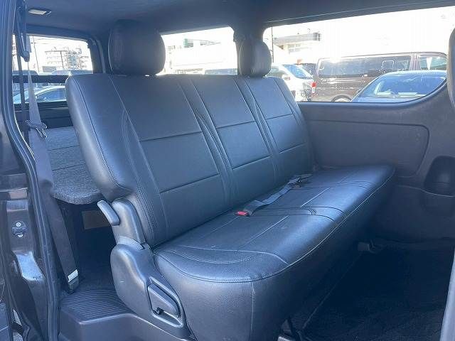 TOYOTA HIACE VAN 2WD 2020 Image 31