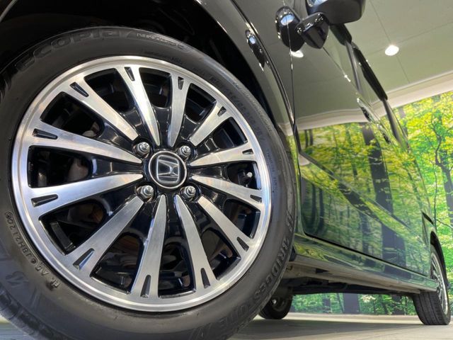 HONDA N BOX CUSTOM 2015 Image 31