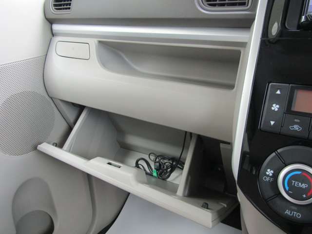 DAIHATSU TANTO 2016 Image 31