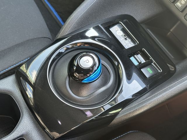 NISSAN LEAF 2021 Image 31