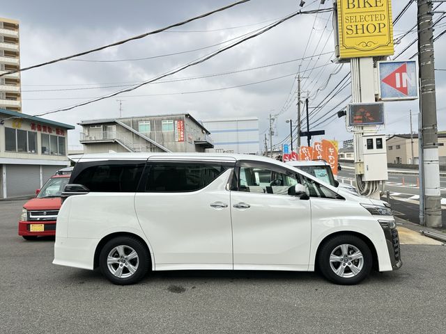 TOYOTA VELLFIRE 2018 Image 31