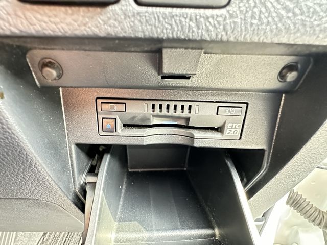 TOYOTA VELLFIRE 2018 Image 31