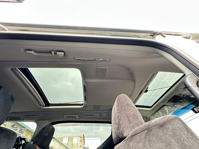 TOYOTA VELLFIRE 2018 Image 31