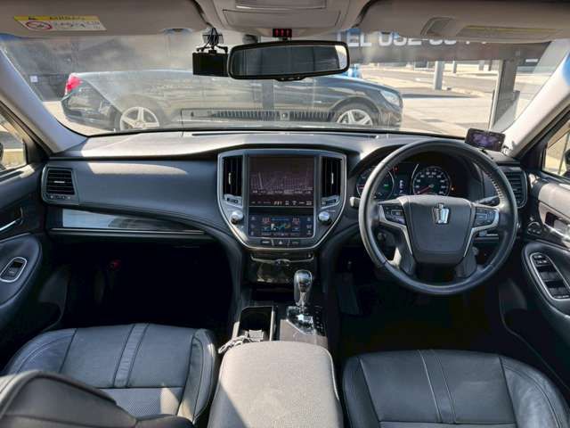 TOYOTA CROWN SEDAN HYBRID 2013 Image 31