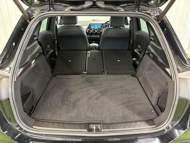 MERCEDES BENZ GLA CL 2020 Image 31