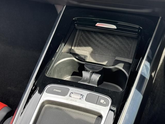 MERCEDES BENZ MERCEDES AMG GLA CLA 2024 Image 31