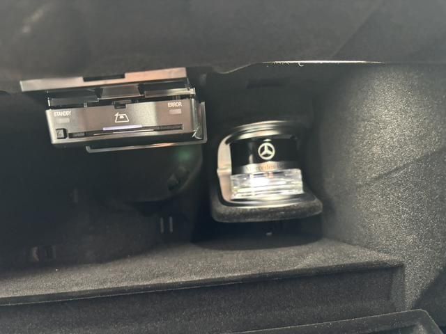 MERCEDES BENZ EQE 2025 Image 31