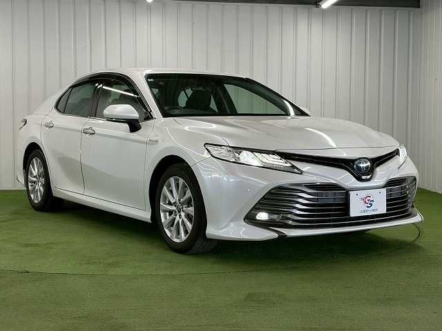 TOYOTA CAMRY HYBRID 2018 Image 31