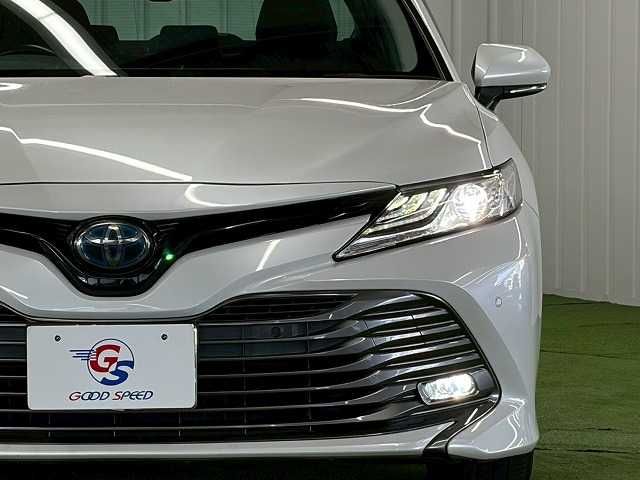 TOYOTA CAMRY HYBRID 2018 Image 31