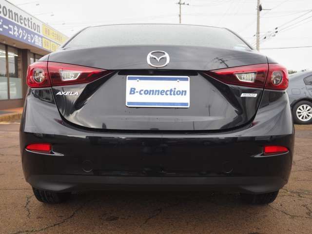 MAZDA AXELA SEDAN 2015 Image 31