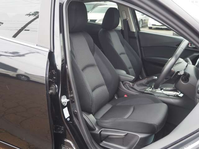 MAZDA AXELA SEDAN 2015 Image 31