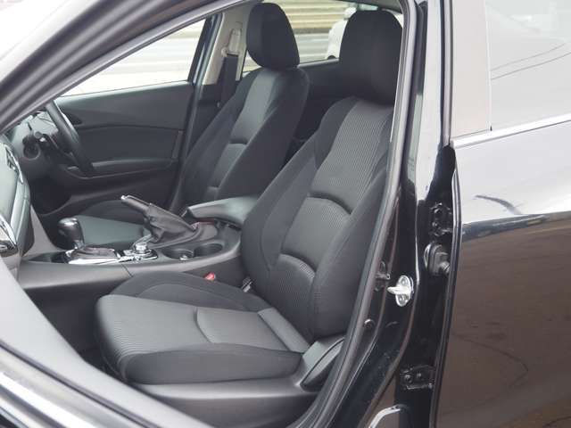 MAZDA AXELA SEDAN 2015 Image 31