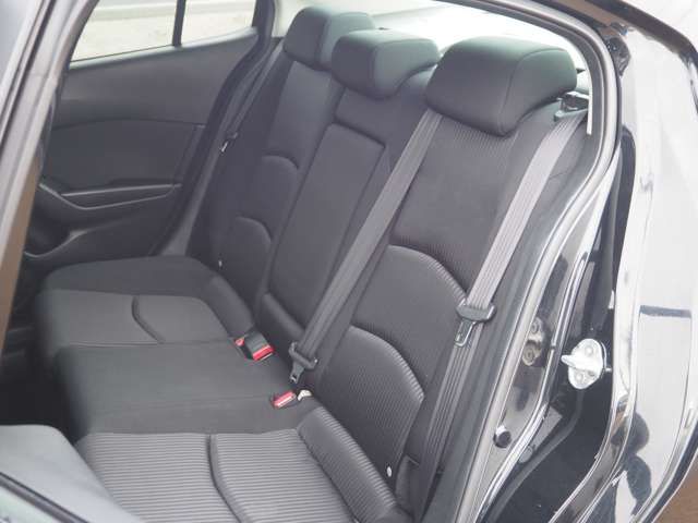 MAZDA AXELA SEDAN 2015 Image 31