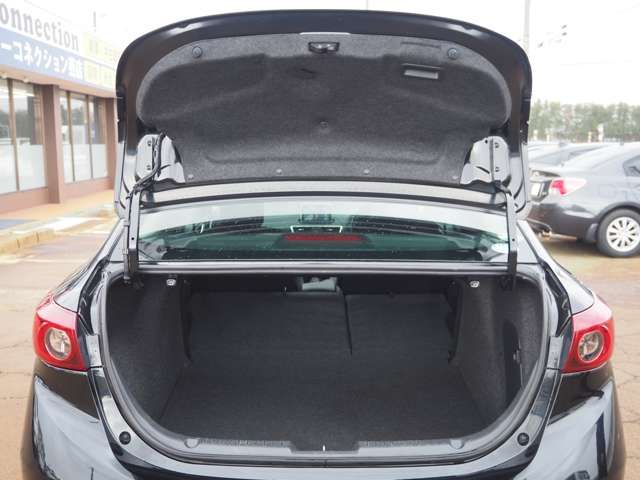 MAZDA AXELA SEDAN 2015 Image 31