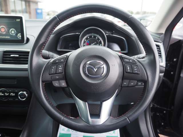 MAZDA AXELA SEDAN 2015 Image 31