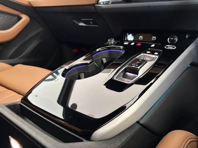 AUDI A5 AVANT 2025 Image 31