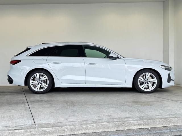 AUDI A5 AVANT 2025 Image 31