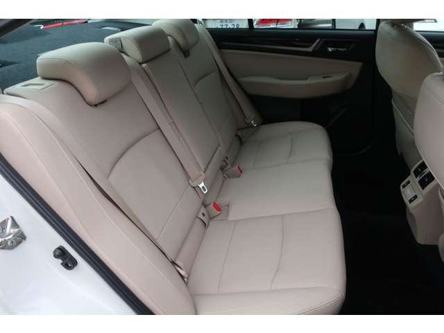 SUBARU LEGACY B4 2017 Image 31