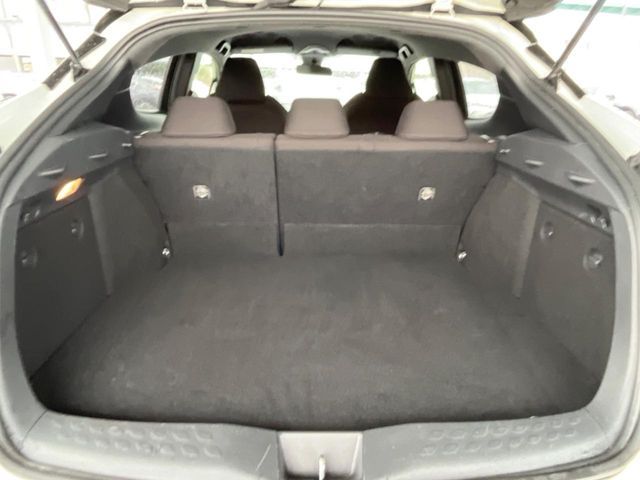 TOYOTA C-HR 2019 Image 31