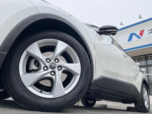 TOYOTA C-HR 2019 Image 31