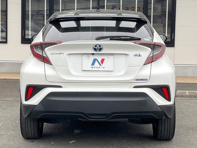 TOYOTA C-HR 2019 Image 31