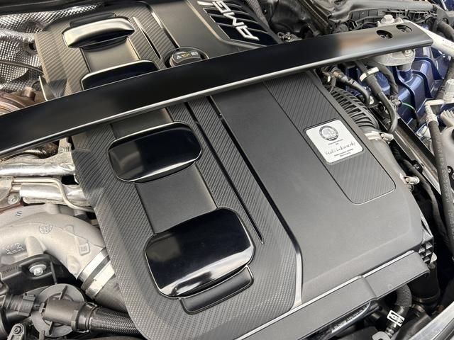 MERCEDES BENZ MERCEDES AMG C CLASS 2024 Image 31