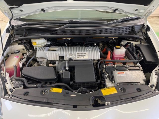 TOYOTA PRIUS 2010 Image 31