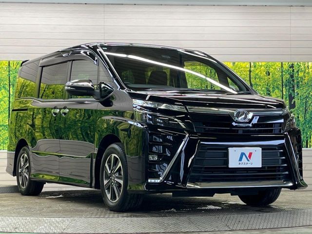 TOYOTA VOXY 2018 Image 31