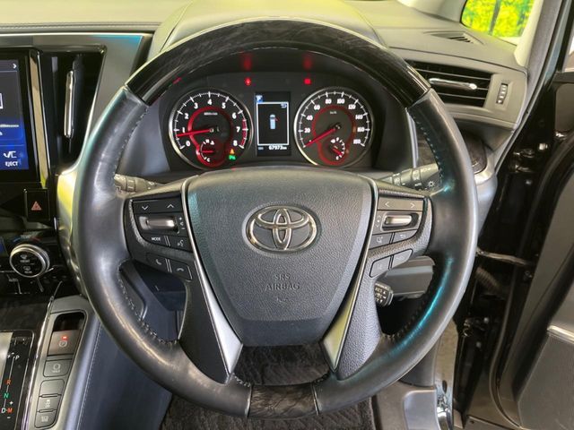TOYOTA ALPHARD 2019 Image 31
