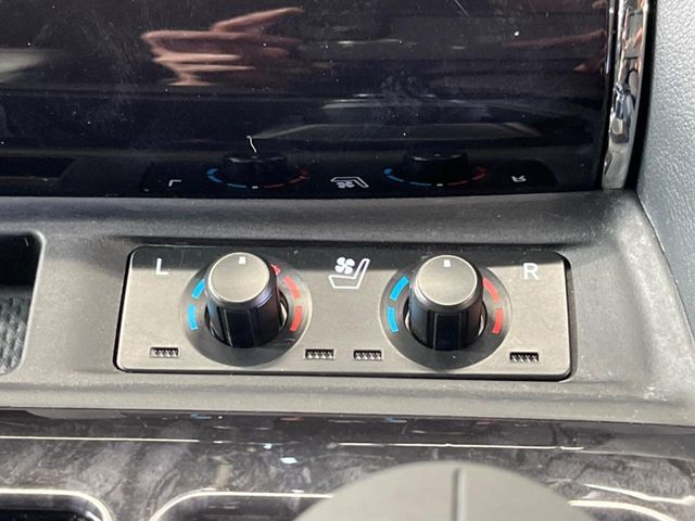 TOYOTA ALPHARD 2019 Image 31