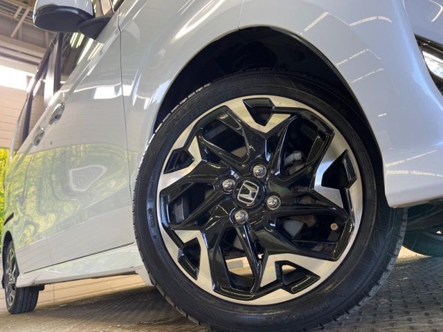 HONDA N BOX CUSTOM 2019 Image 31