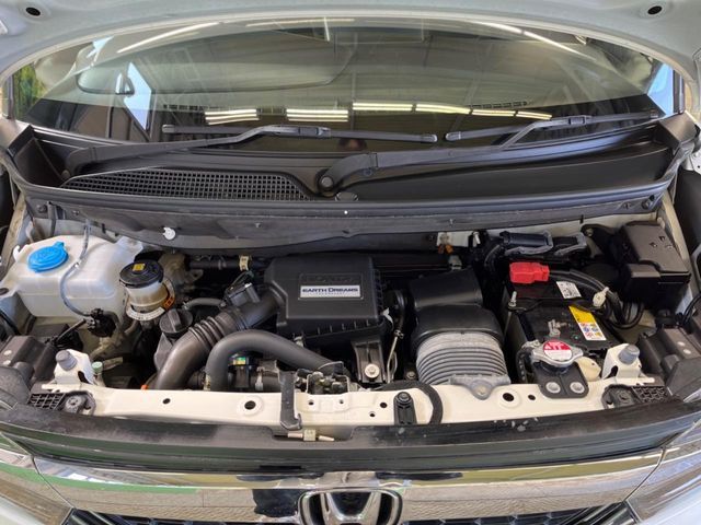 HONDA N BOX CUSTOM 2019 Image 31