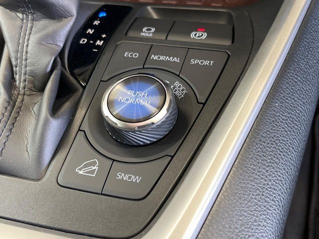 TOYOTA RAV4 4WD 2023 Image 31
