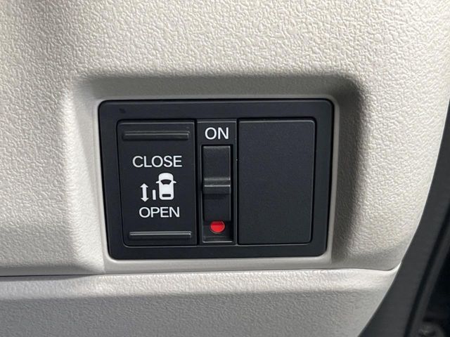 HONDA N BOX 2024 Image 31