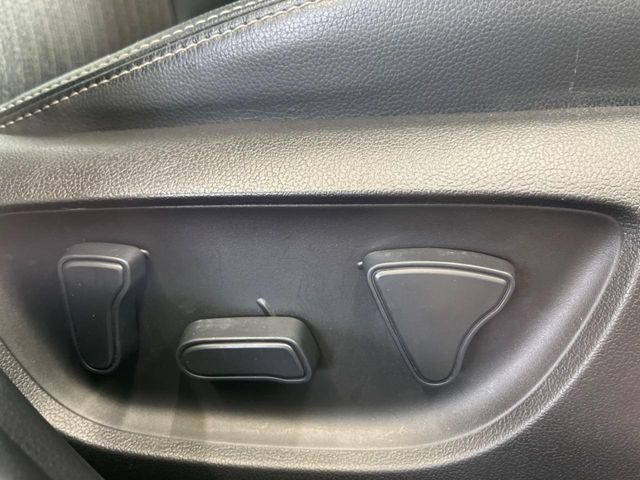 TOYOTA YARIS CROSS HYBRID 2023 Image 31