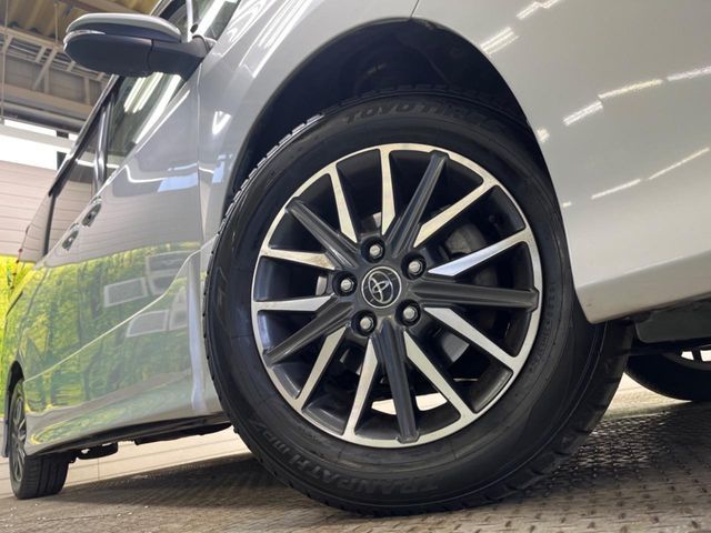 TOYOTA NOAH 2015 Image 31