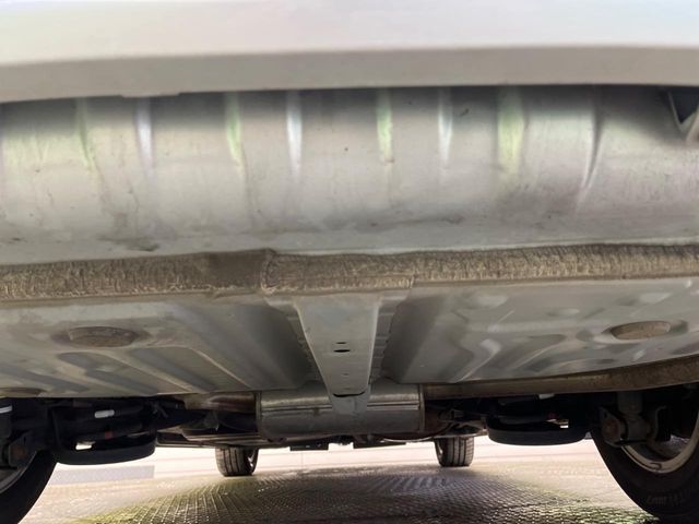 TOYOTA NOAH 2015 Image 31