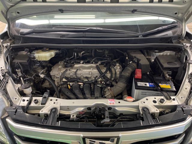 TOYOTA NOAH 2015 Image 31