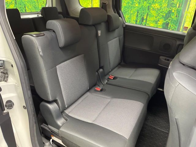 TOYOTA SIENTA HYBRID 2022 Image 31