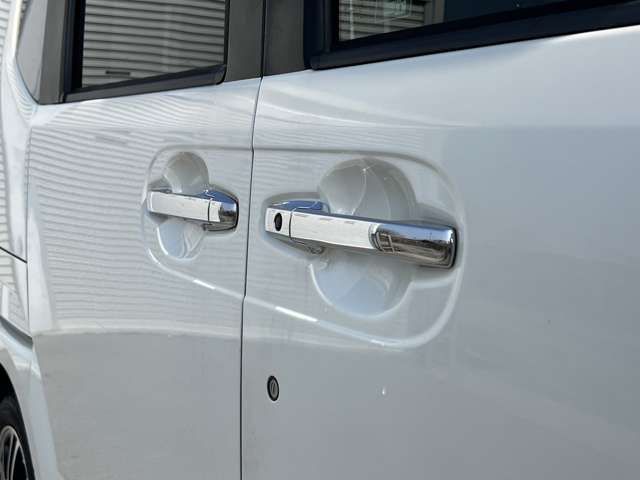 HONDA N BOX CUSTOM 2014 Image 31