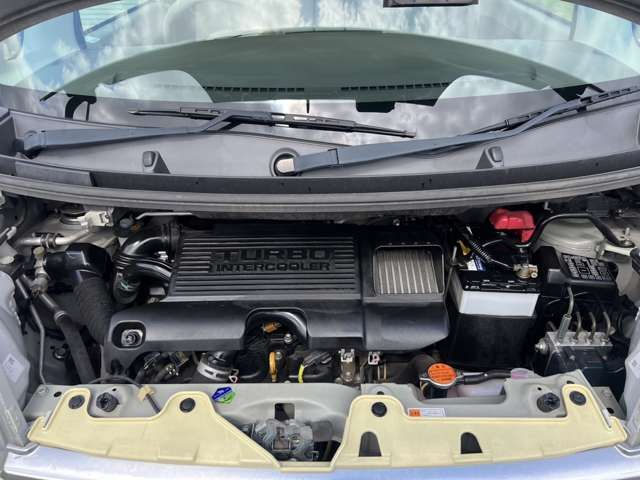 DAIHATSU TANTO 2014 Image 31