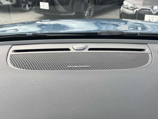 VOLVO C40 2022 Image 31