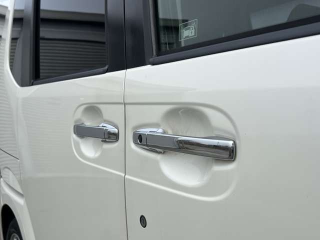 HONDA N BOX CUSTOM 2012 Image 31