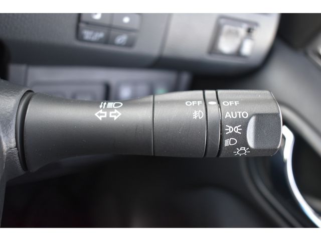 NISSAN SERENA  S-HYBRID 2014 Image 31