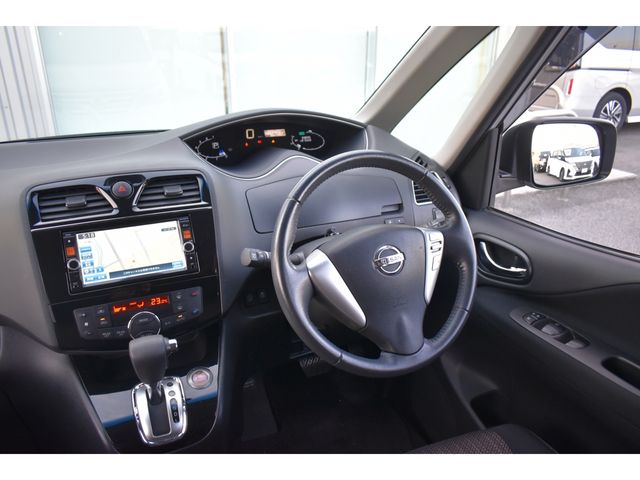 NISSAN SERENA  S-HYBRID 2014 Image 31