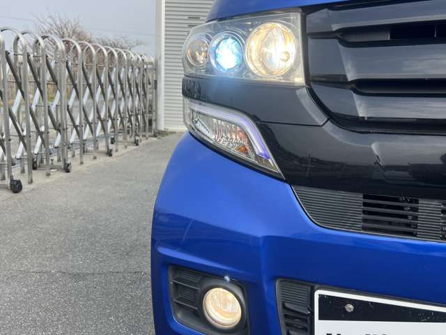 HONDA N BOX CUSTOM 2015 Image 31