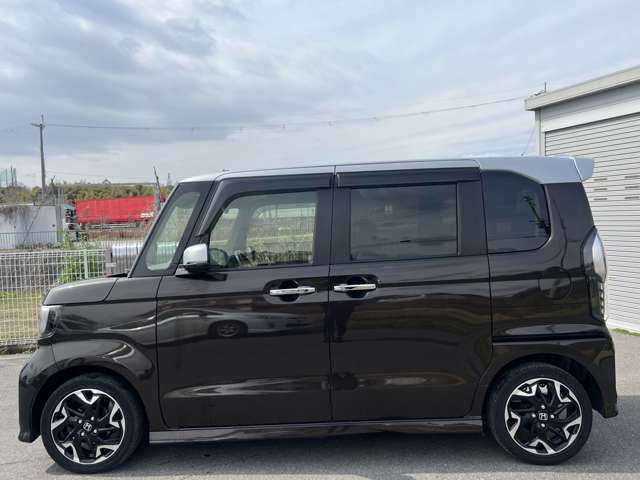 HONDA N BOX CUSTOM 2017 Image 31