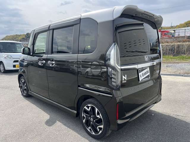 HONDA N BOX CUSTOM 2017 Image 31