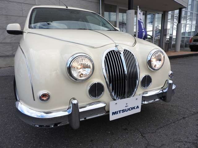 MITSUOKA VIEWT 2020 Image 31