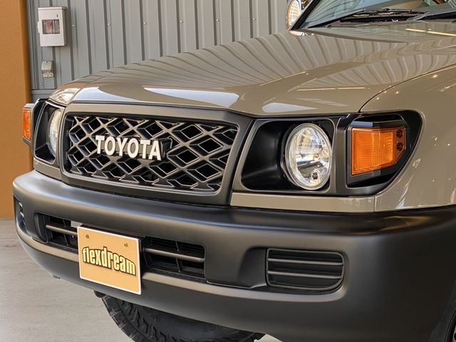 TOYOTA LANDCRUISER WAGON 2004 Image 31